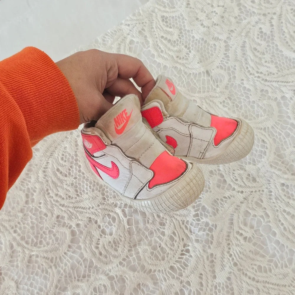 Rare vintage nike Air Jordan 1 Crib Toddler Baby High‎ Top Shoes White Pink
